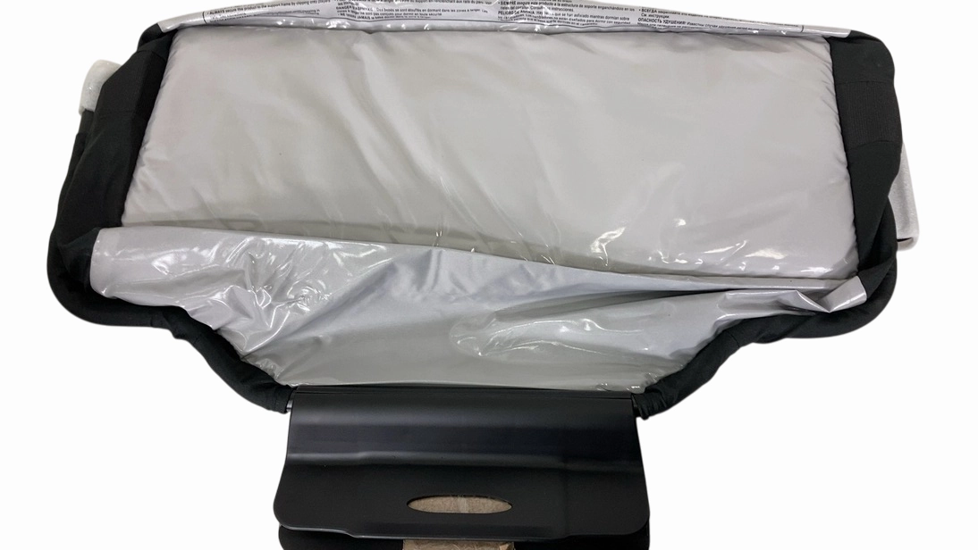 4moms Breeze Flip Changer