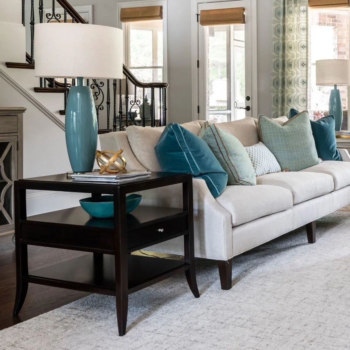 Addison Tier Table