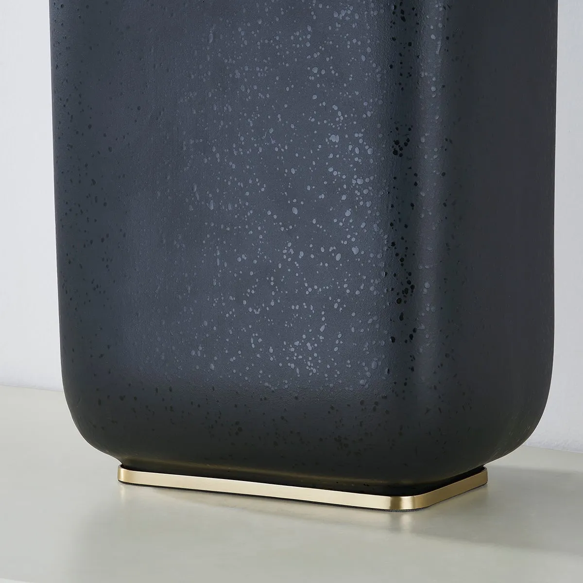 Arthur 1 Light Table Lamp