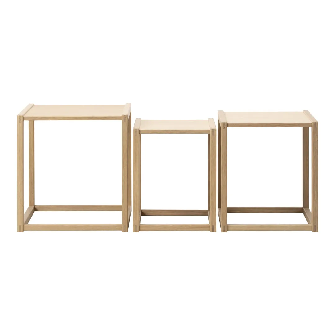 BM375 Nesting Tables
