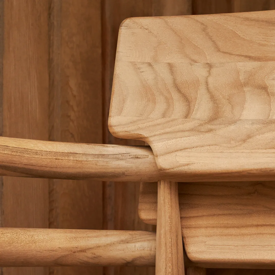 E008 Embrace Outdoor Dining Chair