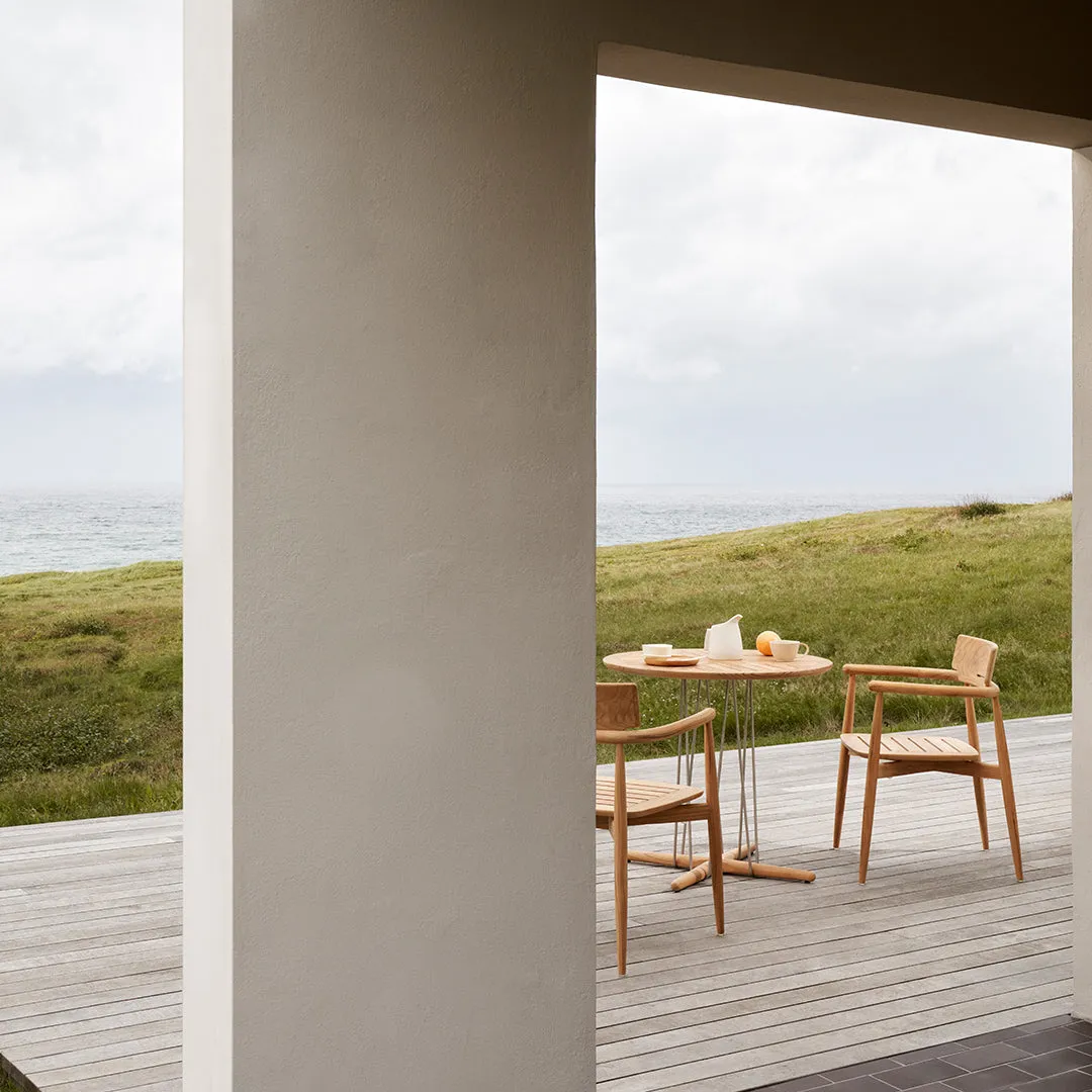 E008 Embrace Outdoor Dining Chair