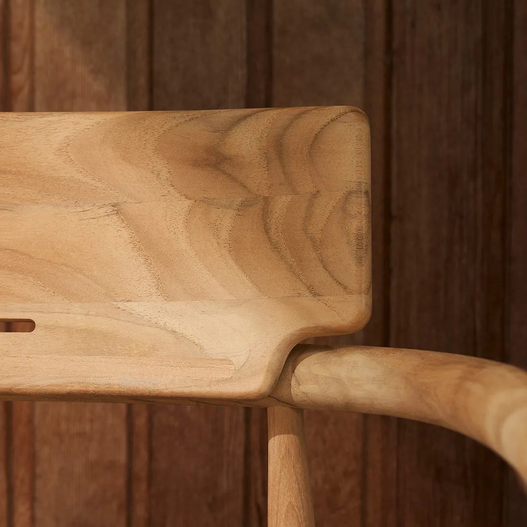E008 Embrace Outdoor Dining Chair