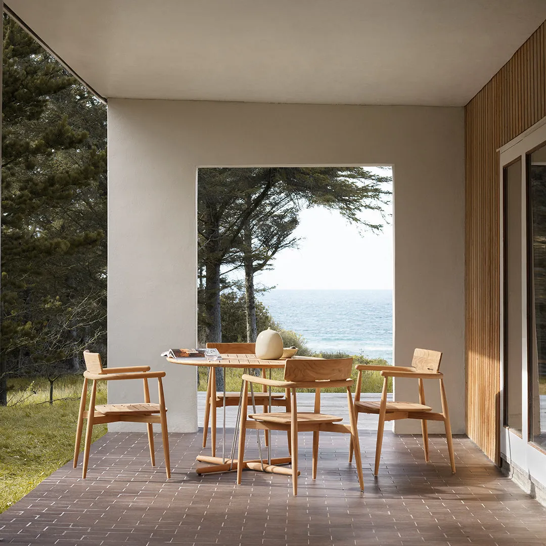 E008 Embrace Outdoor Dining Chair