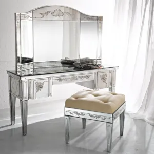 Engraved Venetian Dressing Table With Triple Mirror
