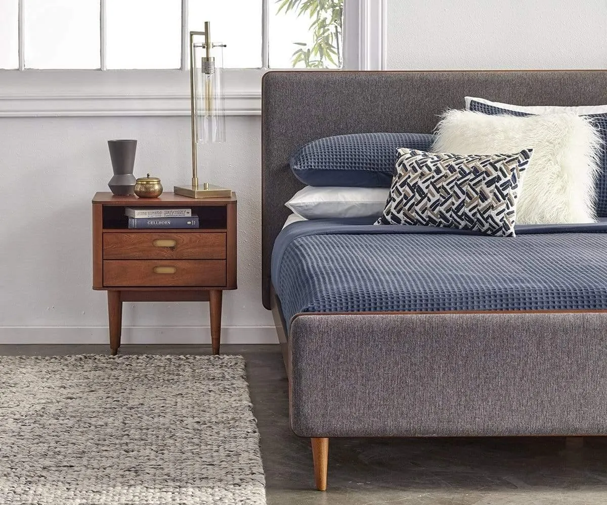 Holfred Nightstand