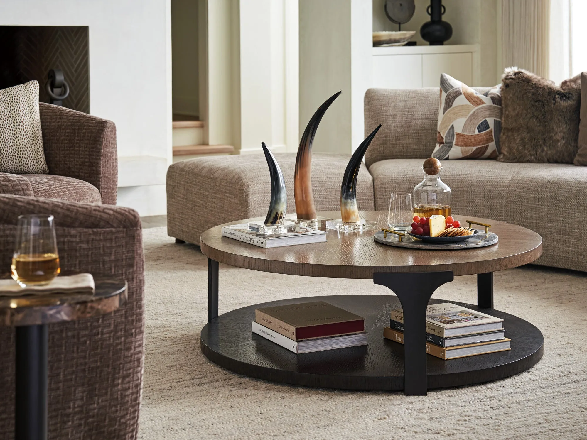 KENYA ROUND COCKTAIL TABLE