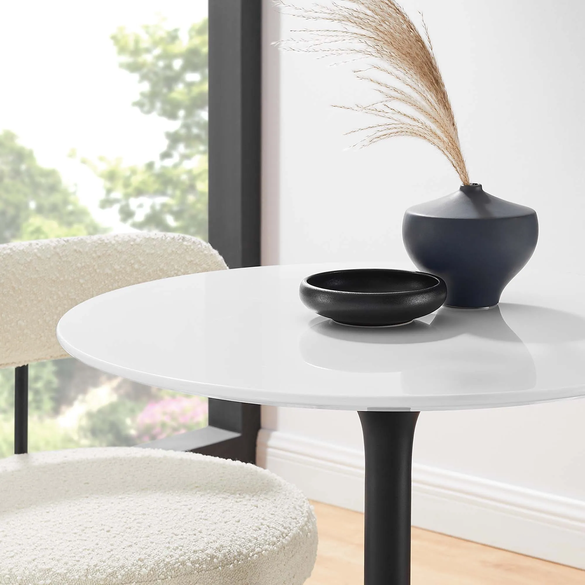 Lippa Round 28" Dining Table by Modway