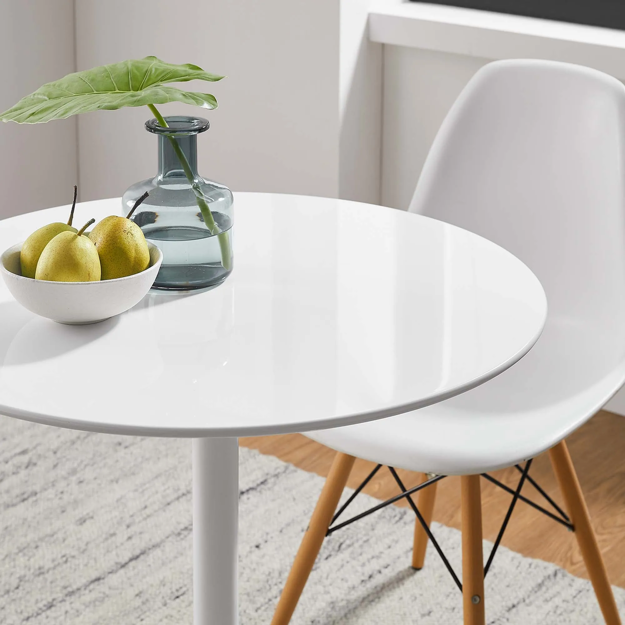Lippa Round 28" Dining Table by Modway