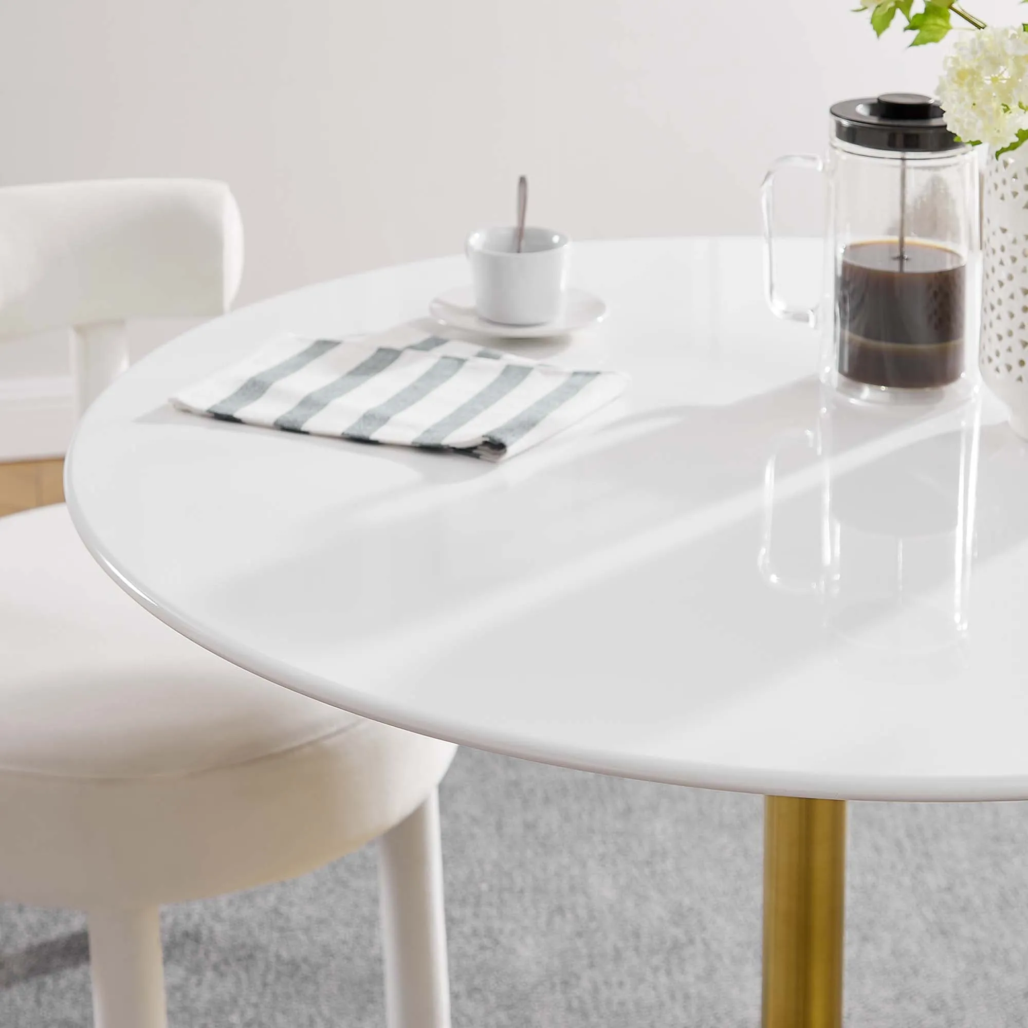 Lippa Round 40" Dining Table by Modway