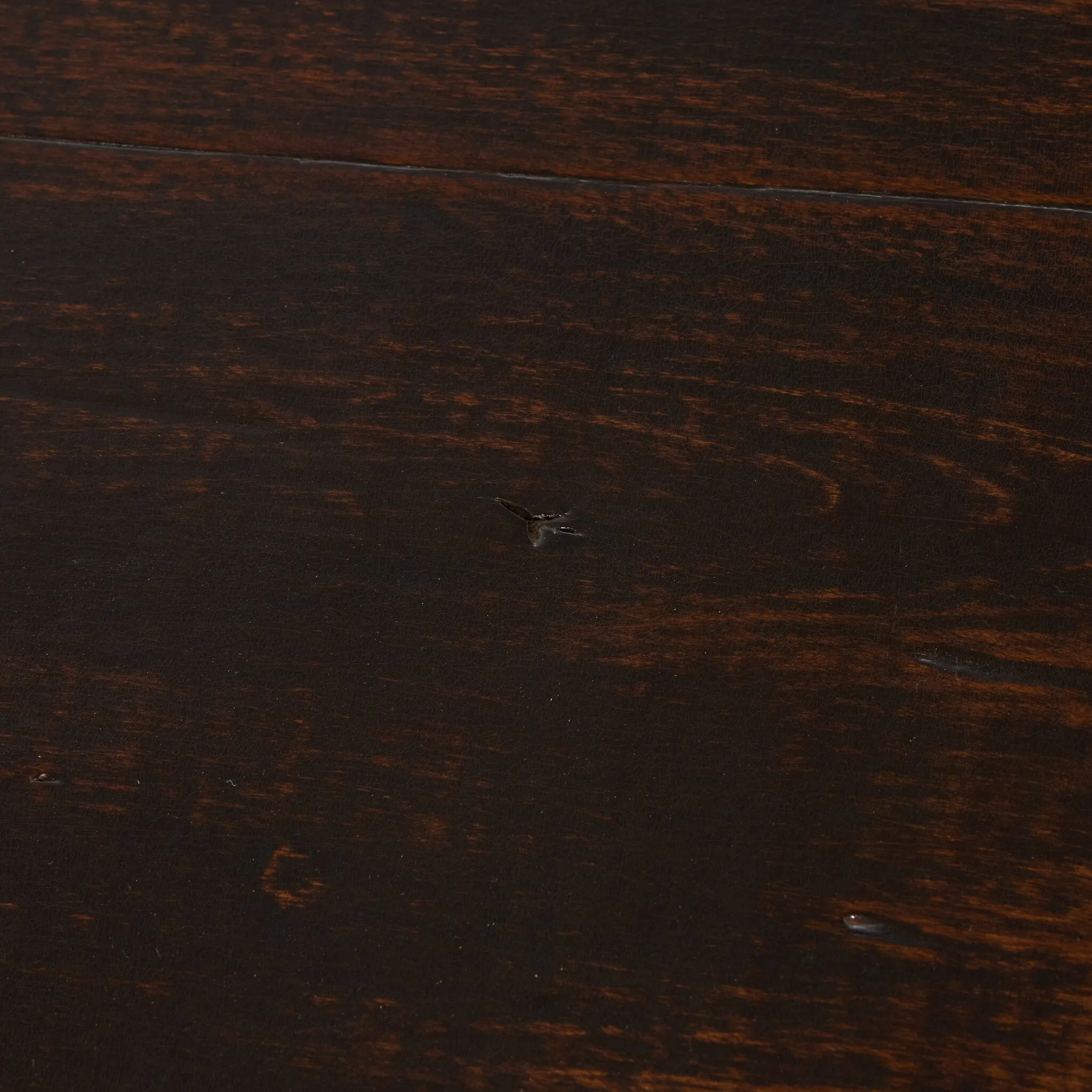 Liv Dining Table