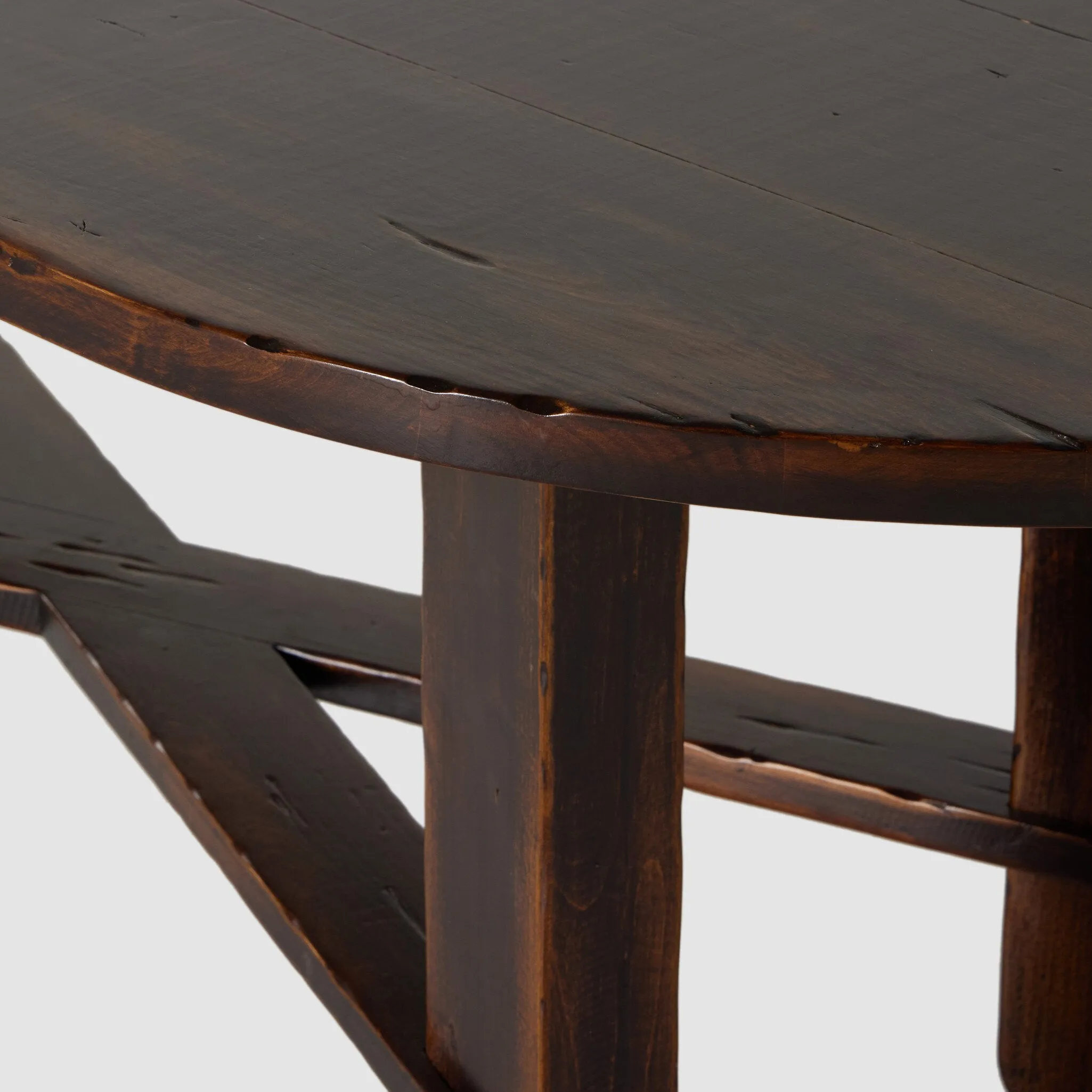 Liv Dining Table