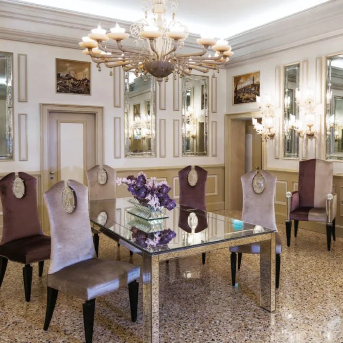 Luxury Lilac Velvet High-Backed Dining Chair