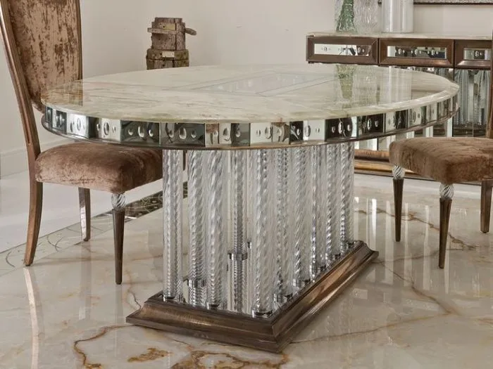 Oval Foyer Table With Onyx Top And Mirrored Details